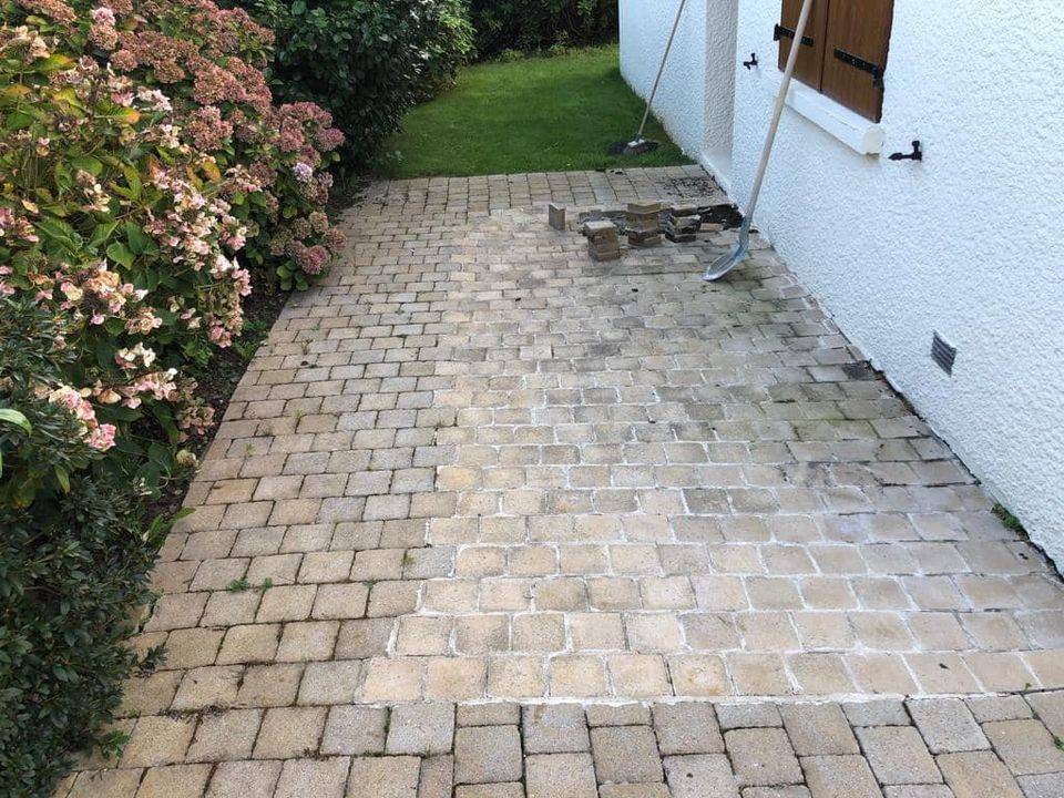 Chantier à Montivilliers de dépose et pose de pavé